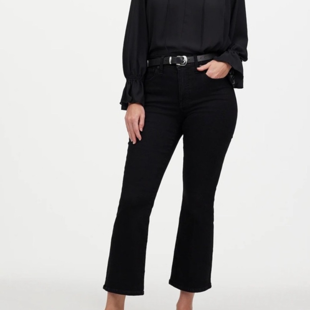 MADEWELL | Curvy Kick Out Crop Ankle Black Jean
